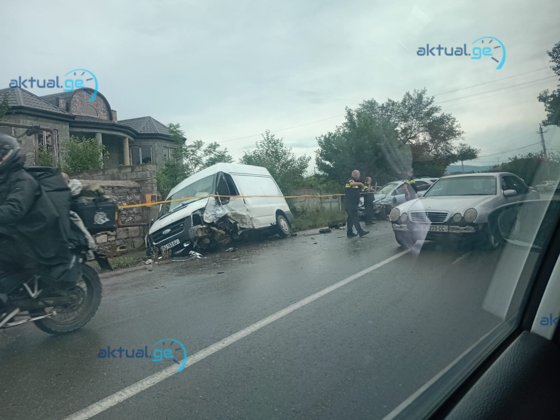 Marneulidə ağır yol qəzası: Yaralılar var - FOTO