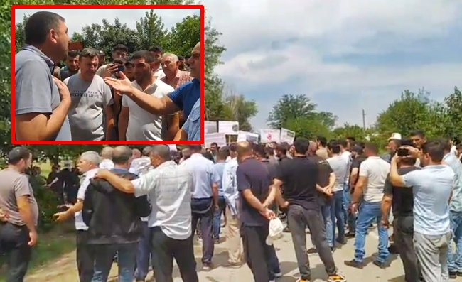 Marneulinin bu kəndində ara qarışdı, xalq ayağa qalxdı