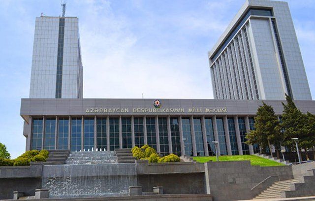 Azərbaycandakı siyasi partiyalar Fransa Senatında Qarabağdakı qondarma qurumun tanınması məsələsinə baxılması ilə bağlı bəyanat yayıblar