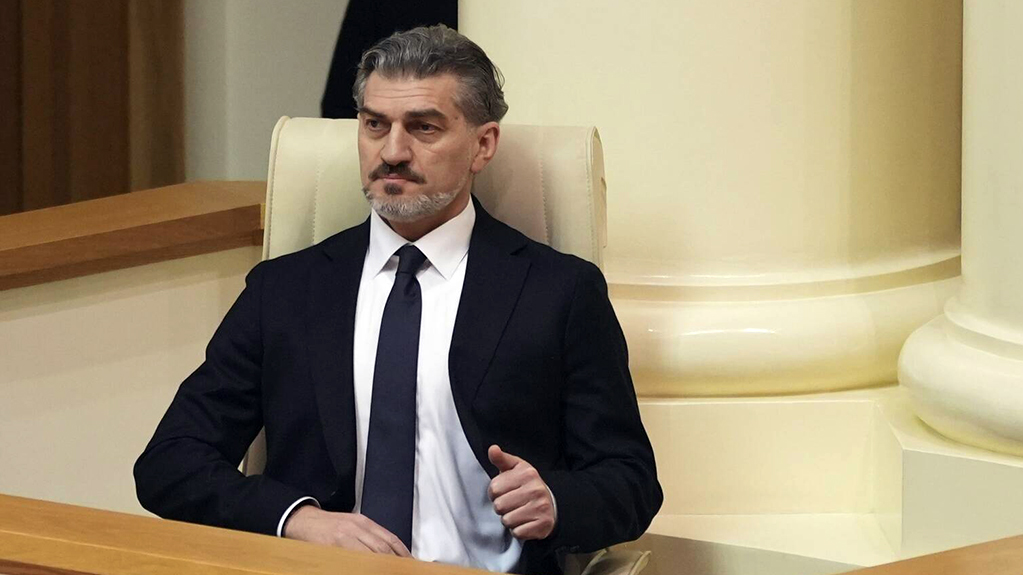 Abxaz və osetinlərlə vahid dövlətdə birgə yaşamaq istəyirik | Kavelaşvili