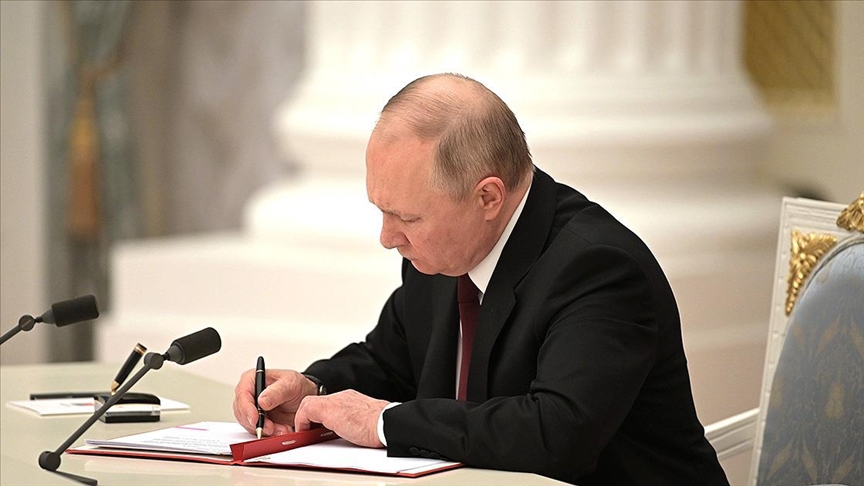 Putin yanacaqla bağlı qanunu təsdiqlədi