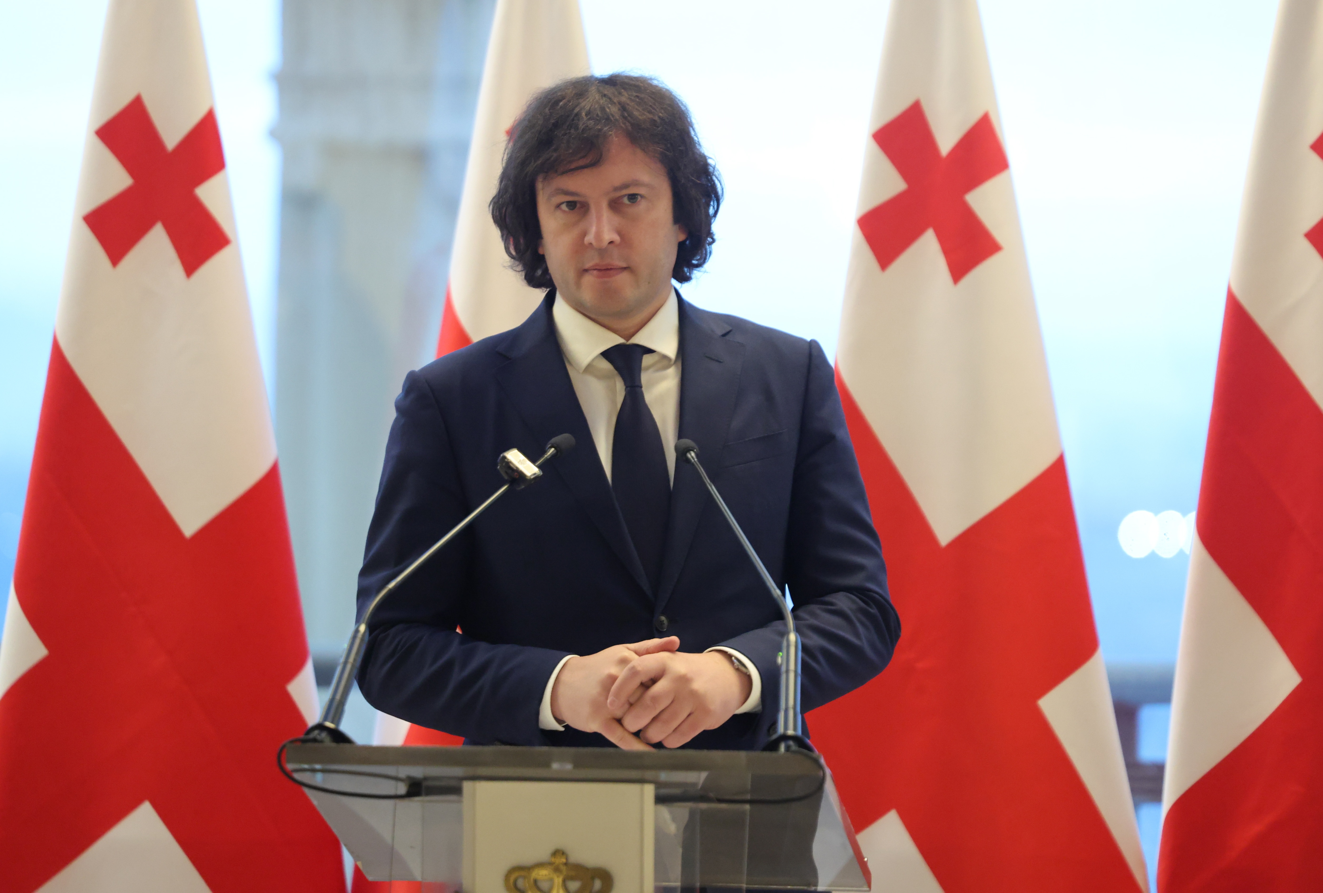  İrakli Kobaxidze aksiyalar zamanı saxlanılan şəxslərin əfv olunması məsələsinə münasibət bildirib