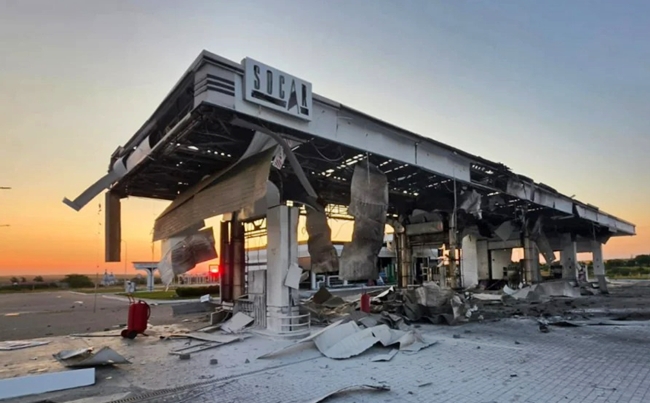Rusiya SOCAR-ın Ukraynadakı yanacaqdoldurma məntəqəsinə dron zərbəsi endirib - FOTO