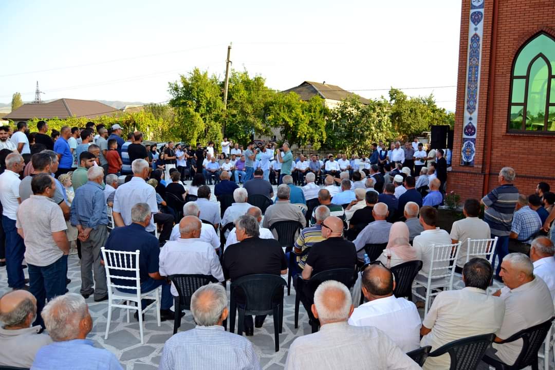 Marneulidə İmam Zaman (ə) adına yeni Məscidin açılışı olub - FOTO