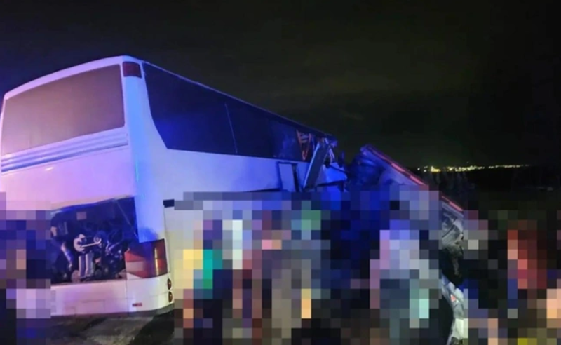 Gürcüstan-Moskva reysində faciə: 5 ölü, 38 yaralı - FOTO
