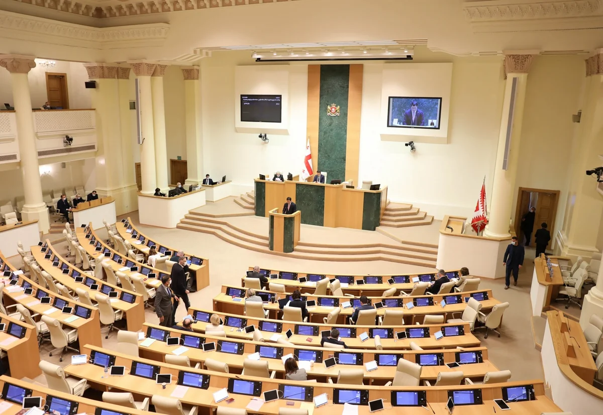 Gürcüstanda miqrasiya qaydaları sərtləşdirilir