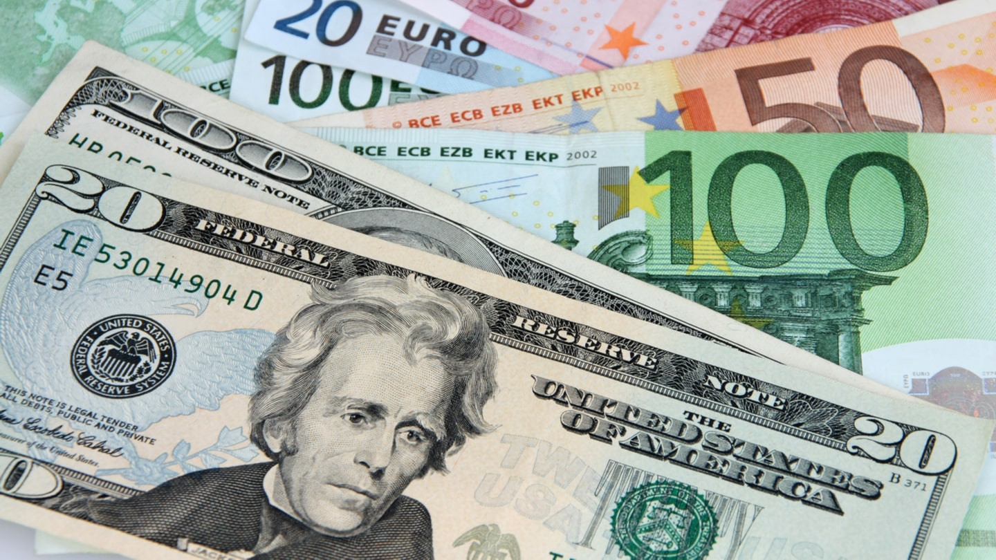 Dollar bu gün bahalaşdı | Həftə sonu məzənnəsi