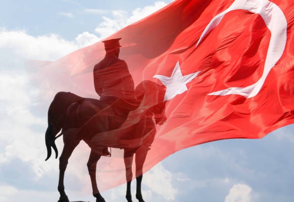 Bu gün Türkiyədə Zəfər bayramı qeyd edilir
