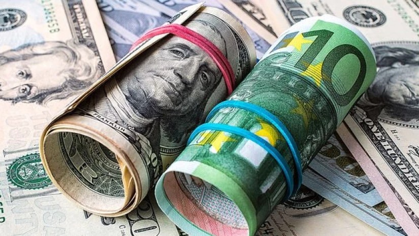 Dollar və avronun yanvarın 30-a olan məzənnəsi